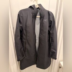 Arc’teryx women’s rain jacket